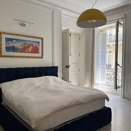 Appartamento De 220 M2 à 50 M Des Champs-elysees