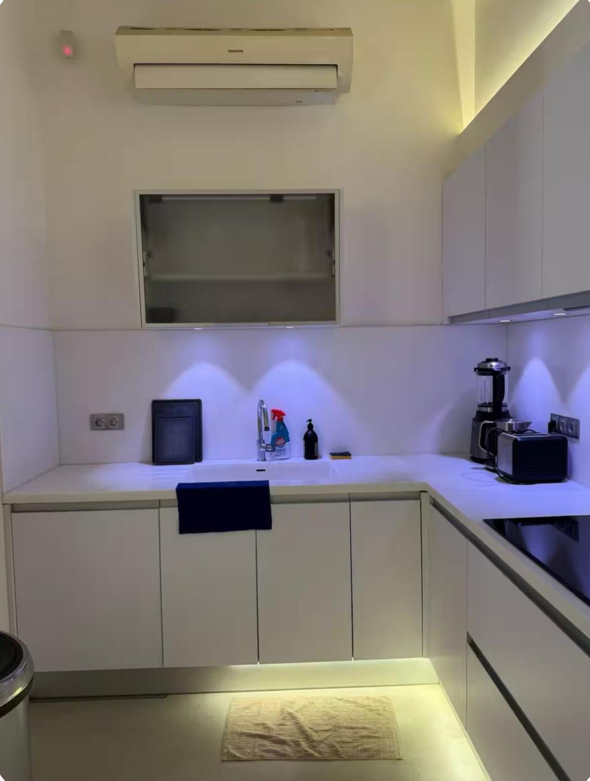Appartamento De 220 M2 à 50 M Des Champs-elysees