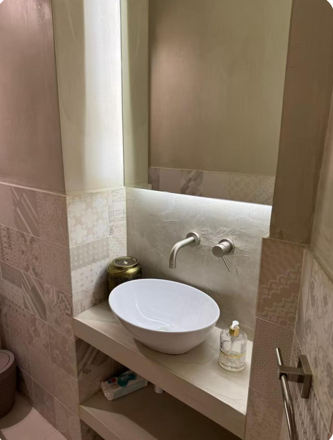 De 220 M2 à 50 M Des Champs-elysees Appartamento *